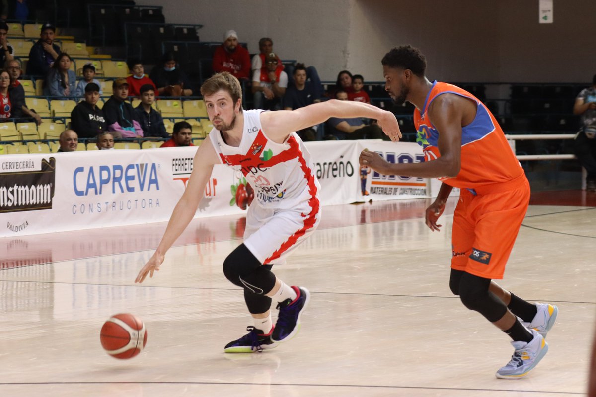 CDVBasket's tweet image. 🔴 | ¡TRIUNFÓ EL CDV!

🏀 El CDV venció por 79 - 59 al CDB Pablo Neruda, en la segunda fecha de la Copa Chile Mundo by Cecinas Llanquihue.

🔗: bit.ly/3UVaH7J

📸: Nicolás Aravena

#VamosCDV 💪🏀🇯🇪 #ValdiviaEsCDV #CopaChileMundo #ElEquipoDeTodos