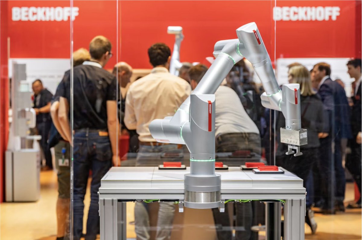 El #debut en América del robot modular ATRO de <a href="/BeckhoffUSA/">Beckhoff USA</a>, además de los avances en el diseño de máquinas sin gabinete y mecatrónica inteligente, proporcionarán un modelo para la #automatización adaptativa en el #envasado. Léalo en #MundoPMMI.
bit.ly/3V7kZlo