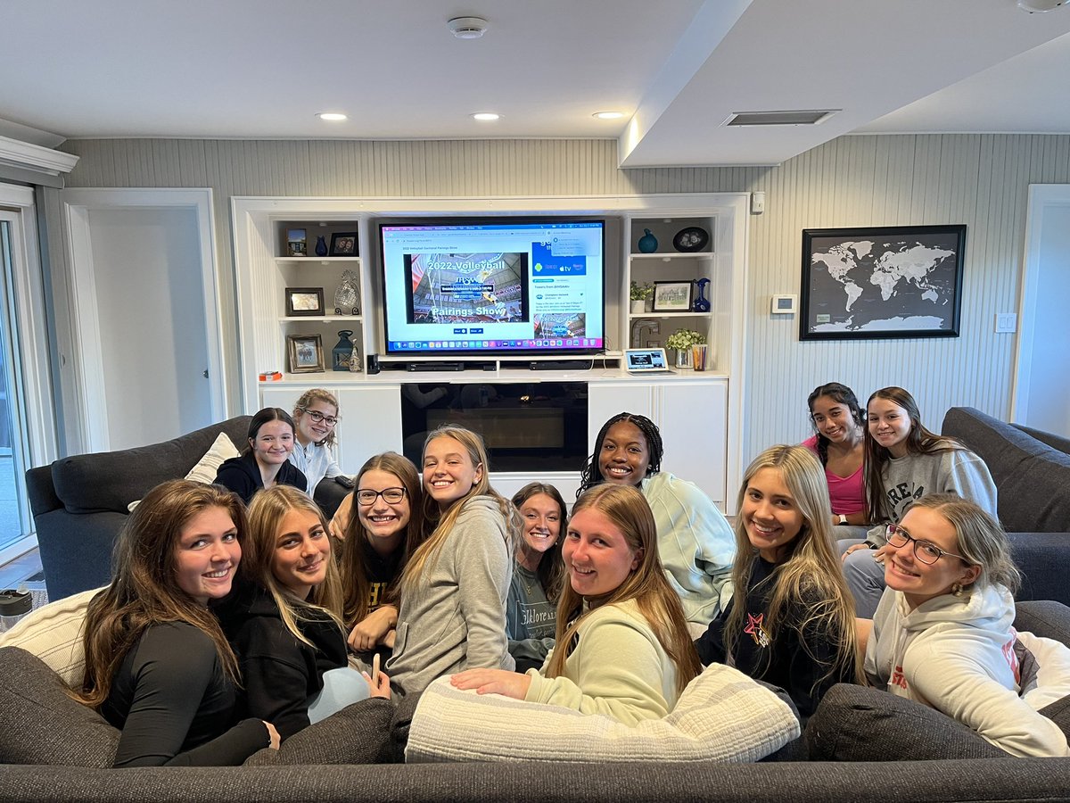 SaintJoeVB's tweet photo. We're excited for sectionals! #WogWag @ihsvca @IHSAAvb @SaintJoeHigh https://t.co/Y0iWvUhTUr