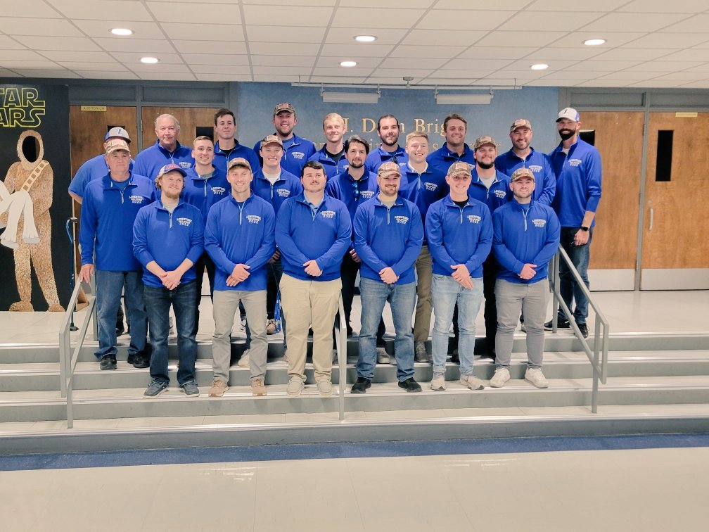 derekrenz's tweet photo. What a season. What a team. What a group of Hall of Famers! Thank you boys! Well done and well deserved! 2022 Limestone HOF. 31-8 3rd Place State. ⚾️🚀 https://t.co/QTPNOPRVky