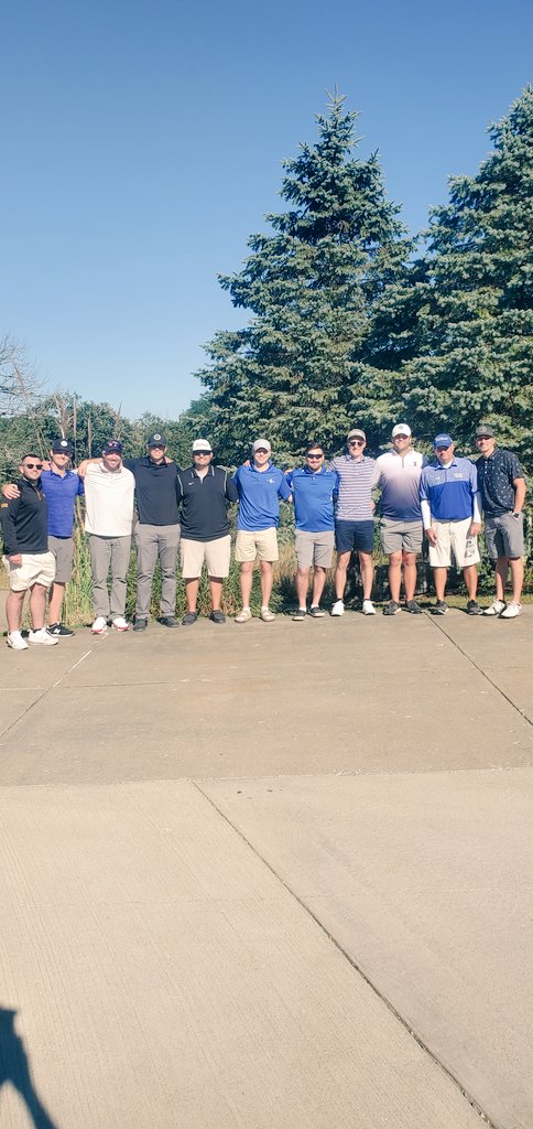 derekrenz's tweet photo. What a season. What a team. What a group of Hall of Famers! Thank you boys! Well done and well deserved! 2022 Limestone HOF. 31-8 3rd Place State. ⚾️🚀 https://t.co/QTPNOPRVky