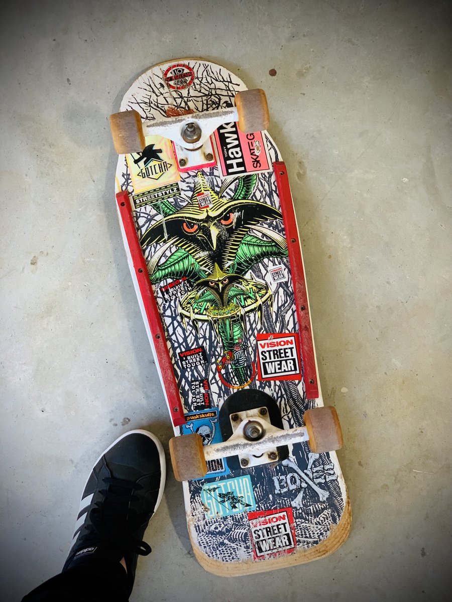 TRASHandKURB's tweet photo. Parents took a bunch of stuff out of storage &amp; I ran into an old friend. My #vintage @tonyhawk board from 89. A HUGE deal 4 me then, bought at the @Stranger_Things  #starcourt mall in ATL. Don't have any tricks left in me, but I can still stay on top of it like it was 33 yrs ago! https://t.co/fKXNcRZaWm