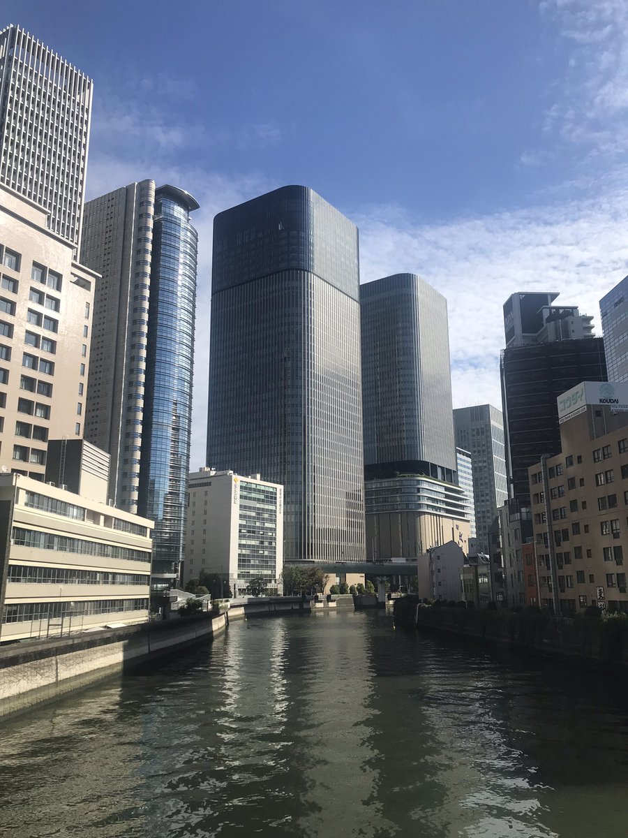 merci_mimi_'s tweet photo. メルシーミミ公式アカウントです。
本日の大阪肥後橋の天気は⛅️
日差しが暑いですね😊
月曜日頑張っていきましょう♪

#企業公式が毎朝地元の天気を言い合う
#イマソラ
#がんばろう企業公式
#公式つぶやき部
#企業公式秋のフォロー祭り
#企業公式相互フォロー
#相互フォロー希望 https://t.co/dyl4Gjo2Mi