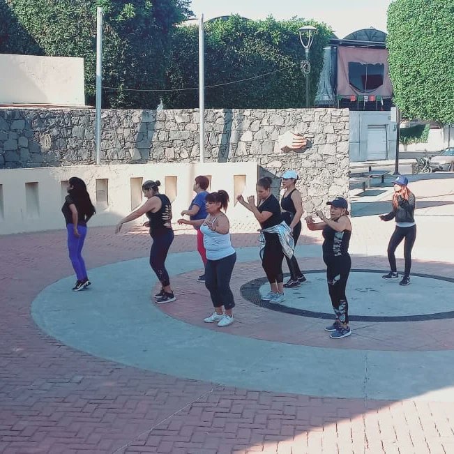 movilidad_leon's tweet photo. ✅Hoy fue un gran día para Ruta León🌞🚲🍦. Tuvimos la carrera ciclista con @ciclismogto, aprendidos a patinar con #VelocitosClub, nos divertimos y aprendimos en #CulturadelaMovilidad y nos activamos con #Master24fit fomentando a través diversas actividades la Movilidad Activa. https://t.co/C27jzLJdwU
