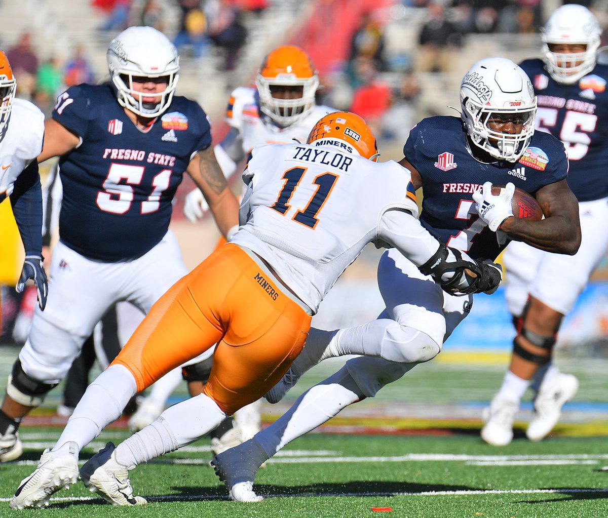 Week 5 Performance DE Jadrian Taylor - UTEP • 4 Tackles • 3 Tackles for Loss • 3 Sacks • 1 Forced Fumble • 1 Fumble Recovery • 100 yard TD