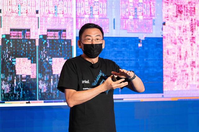 DIGITIMESAsia's tweet image. Intel says launch of new-gen processors on track #13thGenIntelCore  #Intel  #processor #DIGITIMES digitimes.com/news/a20220929…