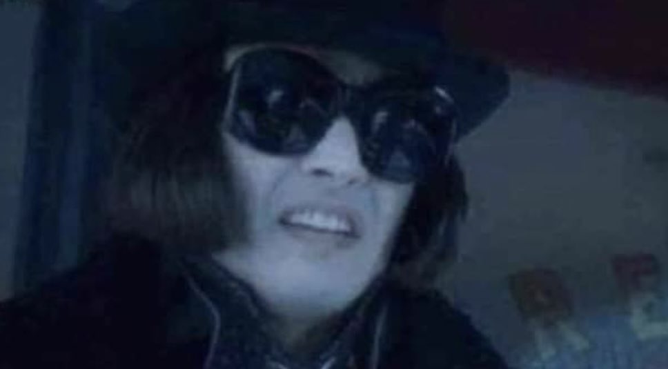 "No vayas a estar con tus caras"
Yo: Cuáles caras?
Also yo: