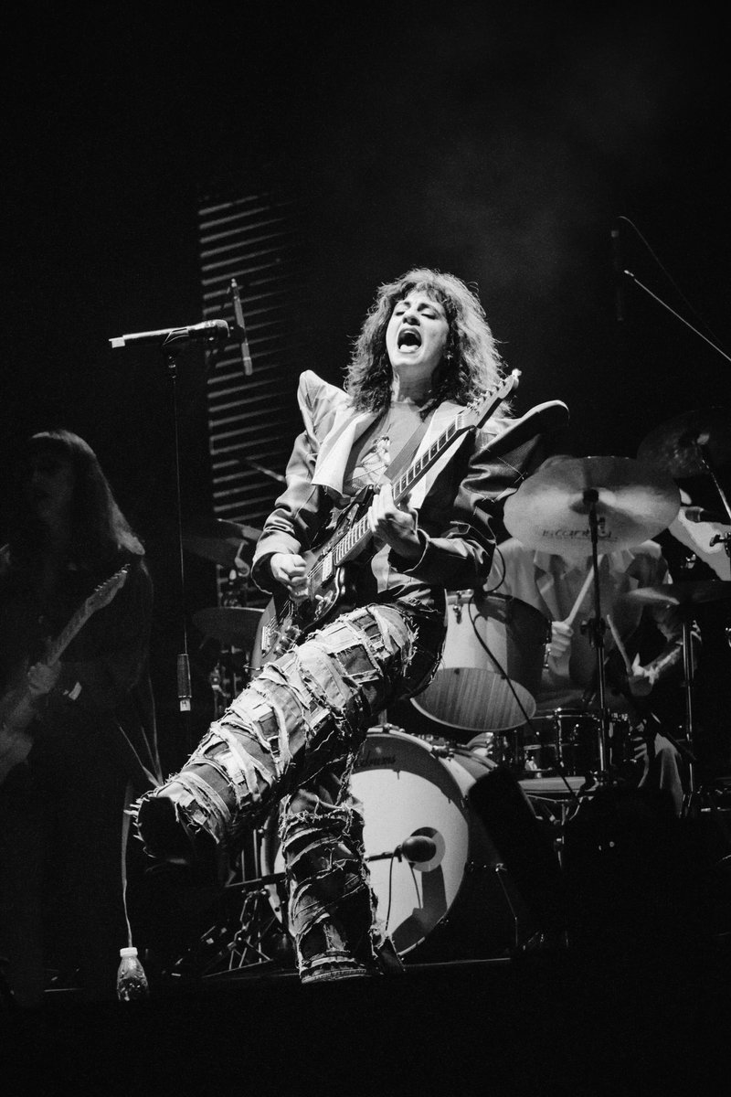 Camila Corrales PH tweet media