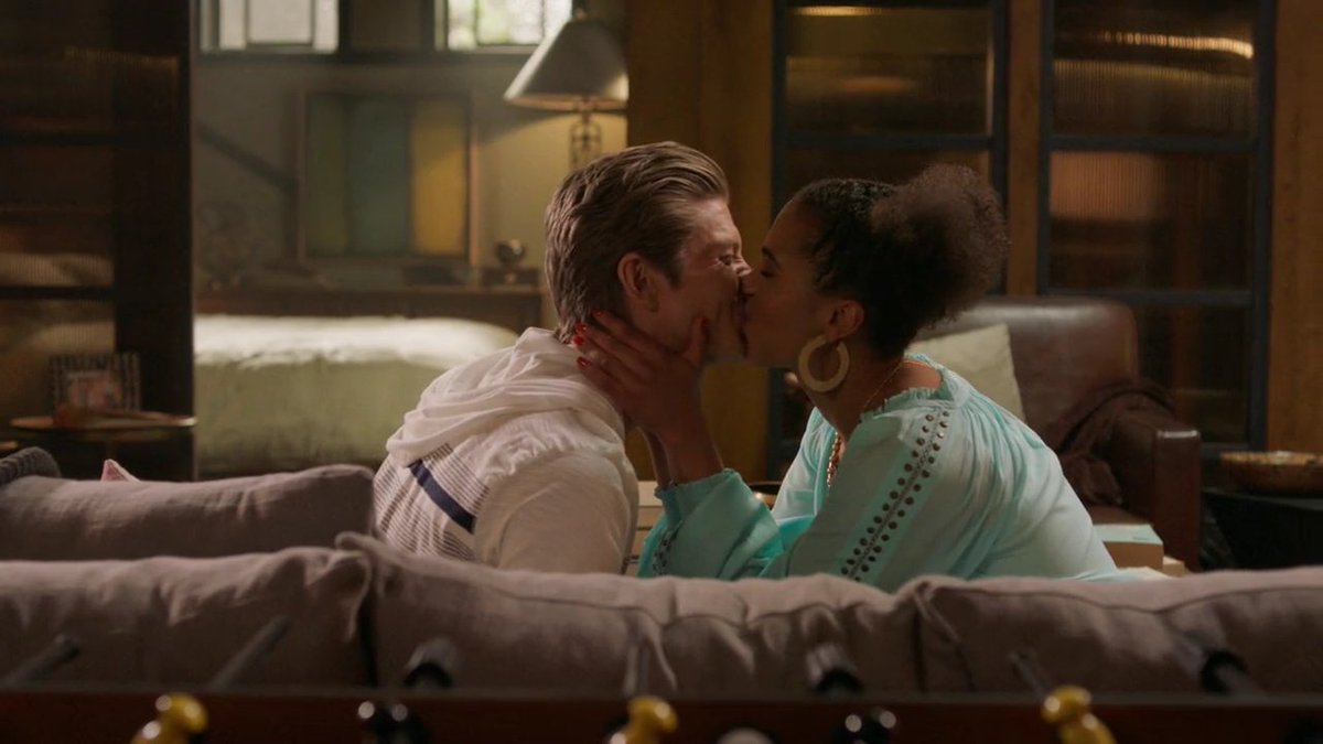 RT and let <a href="/hallmarkchannel/">Hallmark Channel</a> know that you want #MoreObriens #ChesapeakeChristmas because of... CONNOR AND MARGARET #Conret!

<a href="/hallmarkchannel/">Hallmark Channel</a> <a href="/SCHeartHome/">SCHeartHome</a> <a href="/DPaulsonProds/">Dan Paulson Prods</a> <a href="/sherryl703/">Sherryl Woods</a> <a href="/DrewFrancis604/">Andrew Francis</a> #Chessies #ChesapeakeShores