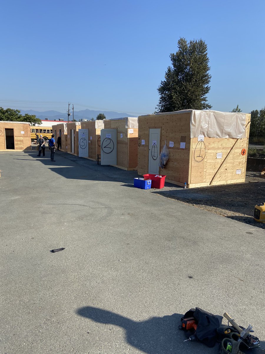 firechiefbryant's tweet photo. Where do Fire Investigators receive  their specialized training? This week, it will be in Chilliwack at the BCIAAI investigation course. Looking forward to a great week of honing investigation skills. Special thanks to Abbotsford Fire for providing training space for our burns. https://t.co/orGBodXyv5