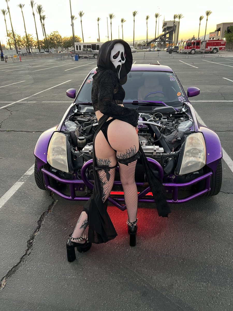 MiniTruckMommy's tweet photo. It’s officially spooky season! 🩸🔪
https://t.co/68uowz0dWO https://t.co/Aev6JS35IK