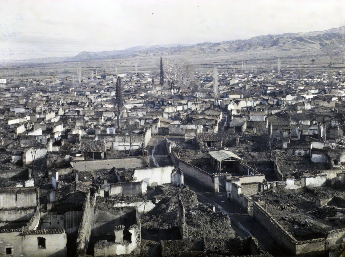 Yunan ordusunun geri çekilirken yakıp yıktığı Manisa, Turgutlu 9 Ocak 1923