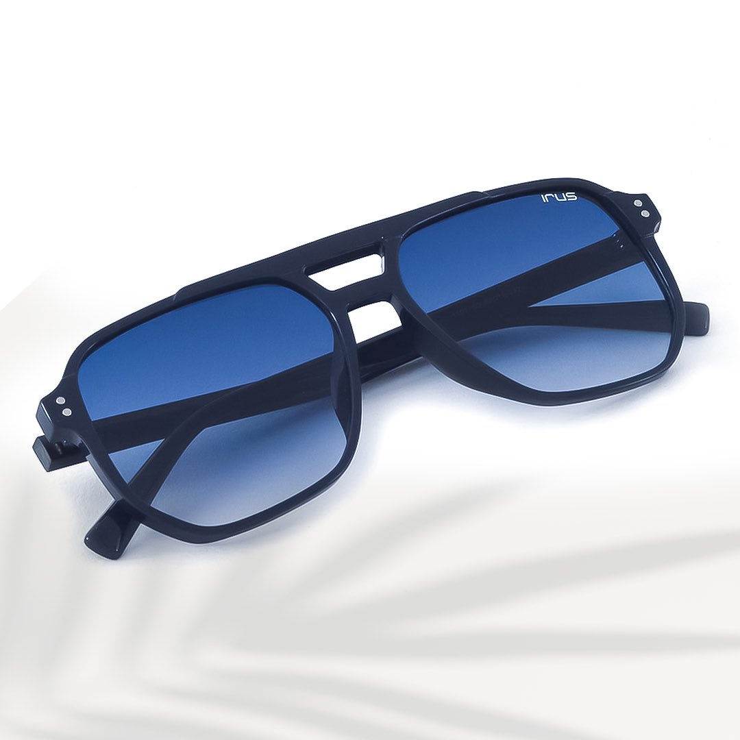 IRUSEyewear's tweet photo. A little unconventional, but definitely in style, opt for these if you love experimenting just like us 😎💙

#IrusEyewear #Irus #CollectionOfTheMonth #BlueEyewear #BlueSunglasses #BlueSunnies https://t.co/h7hBfNwMm9