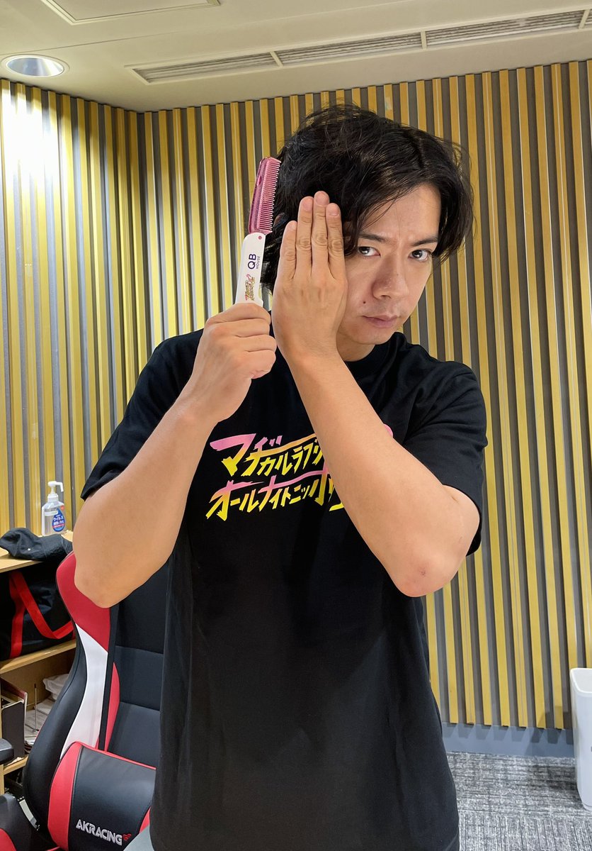 FeH41npagAAr2rR.jpg FeH41npagAAr2rR.jpg