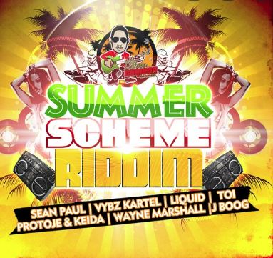 GhettoRadio895's tweet photo. #RiddimTime leo tunakemba #SummerSchemeRiddim
Tune ni tatu.

1 . J Boog - Am falling 
2. Sean Paul - Give me The Loving 
3. Vybz kartel - My Baby U 

Kwa maoni yako, nani ali-shine kwa hii riddim? #Brekko https://t.co/FlJ1dSt9JG