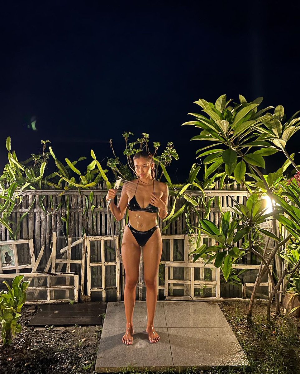 SexyHubPH 🌊 on Twitter: "Alexis Corbi 🔥🔥🔥 #SexyHubPH"