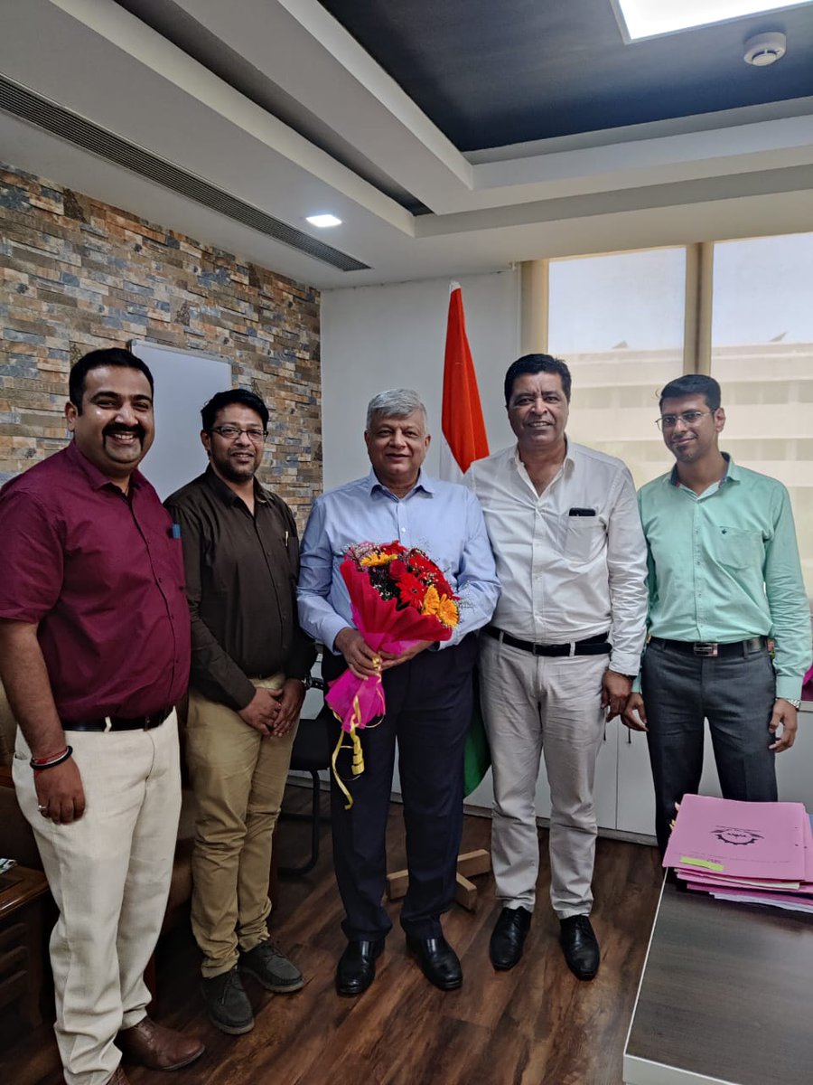 AIESL_MRO's tweet photo. AIESL Welcomes the Helm(CEO)@sharadag05 of its Engineering Crew. We wish him a voyage of Growth and success.
#moca #MRO #aviationnews #aviationlovers #AviationCulture https://t.co/gescDF3wHg