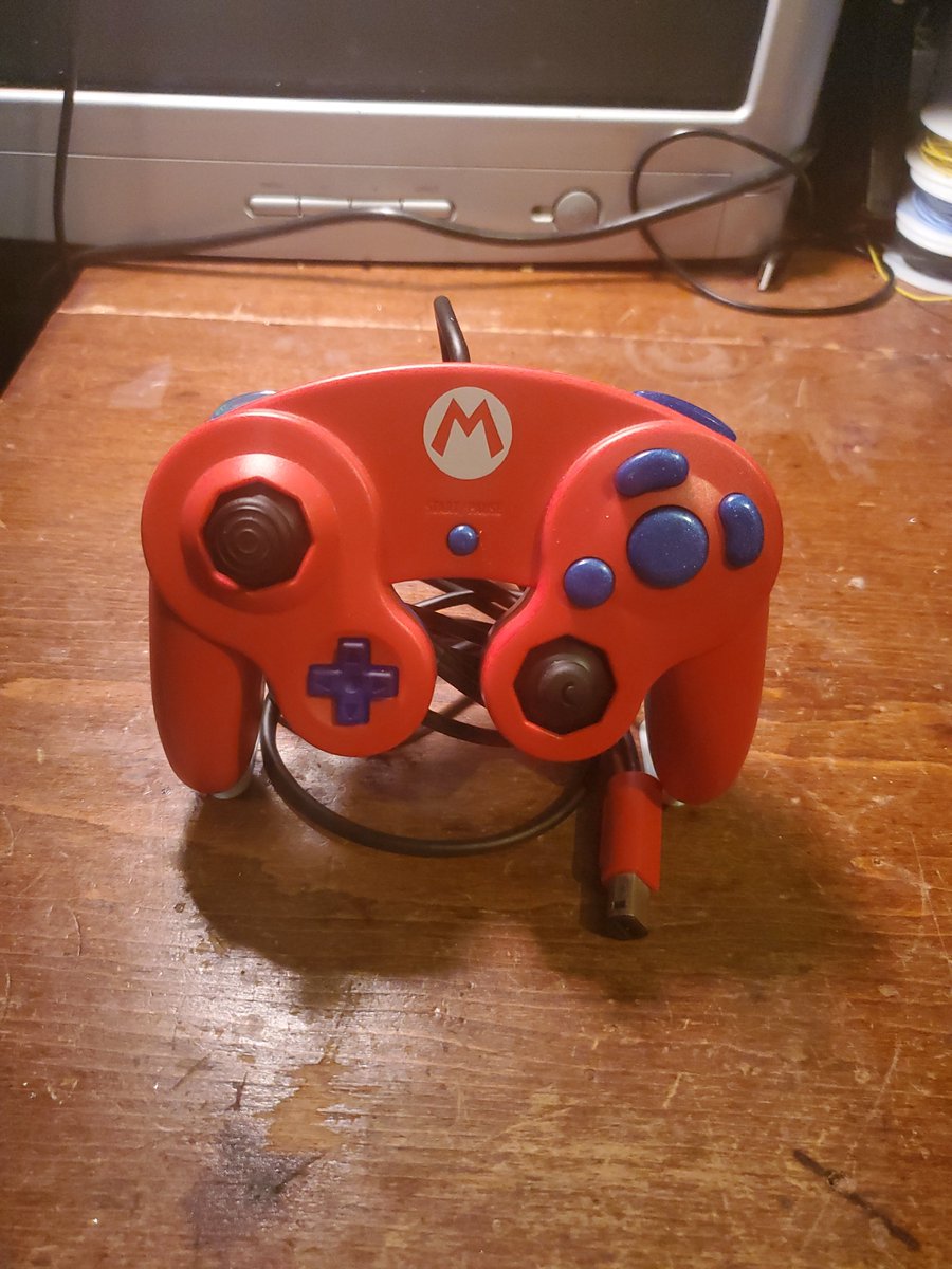 Plants Custom Controllers tweet media