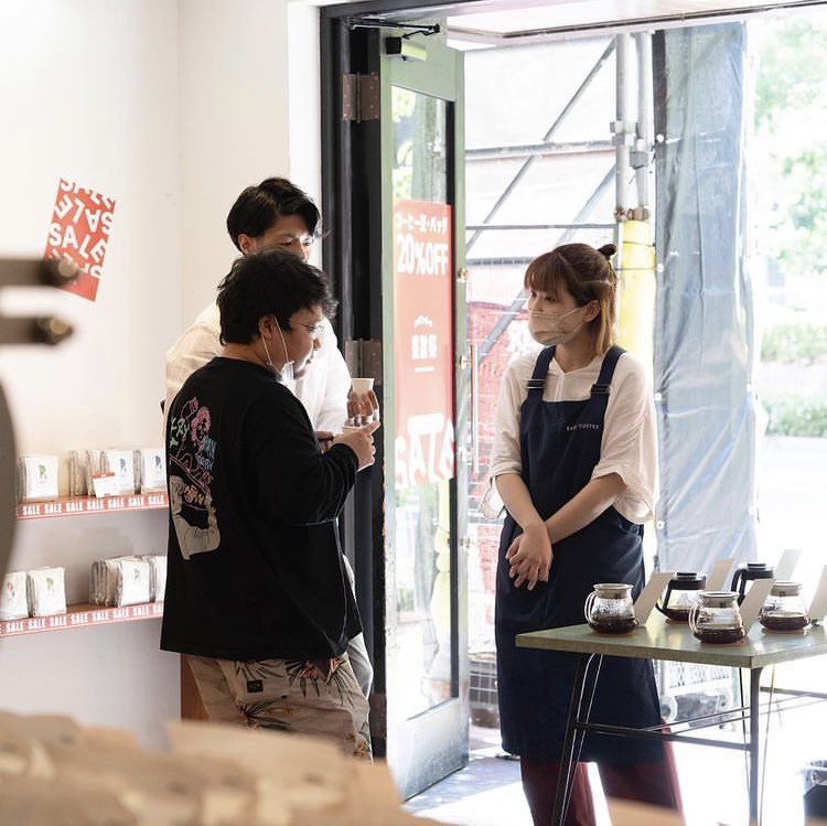 REC_COFFEE's tweet photo. 『国際コーヒーの日』から2日間開催しました【レックコーヒーの感謝祭】
予想を超える多くのお客様にご利用いただきました！

いつも、ありがとうございます！

これからも皆様の生活に彩りを添える、色とりどりのコーヒーを届けてまいります。

コーヒーを楽しんでください！！！ https://t.co/zaWFj8BBjY