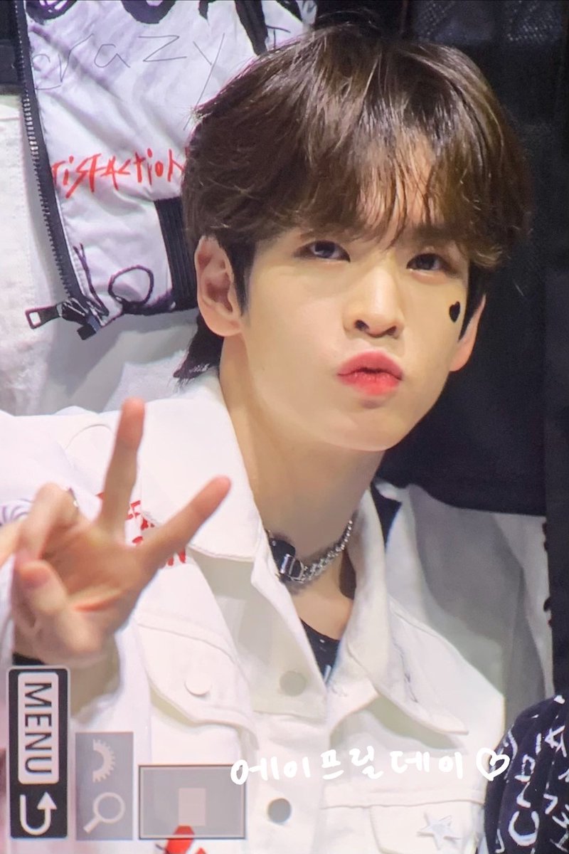 ‹ #앨런 #크래비티 <a href="/CRAVITY_twt/">CRAVITY</a> › ♡