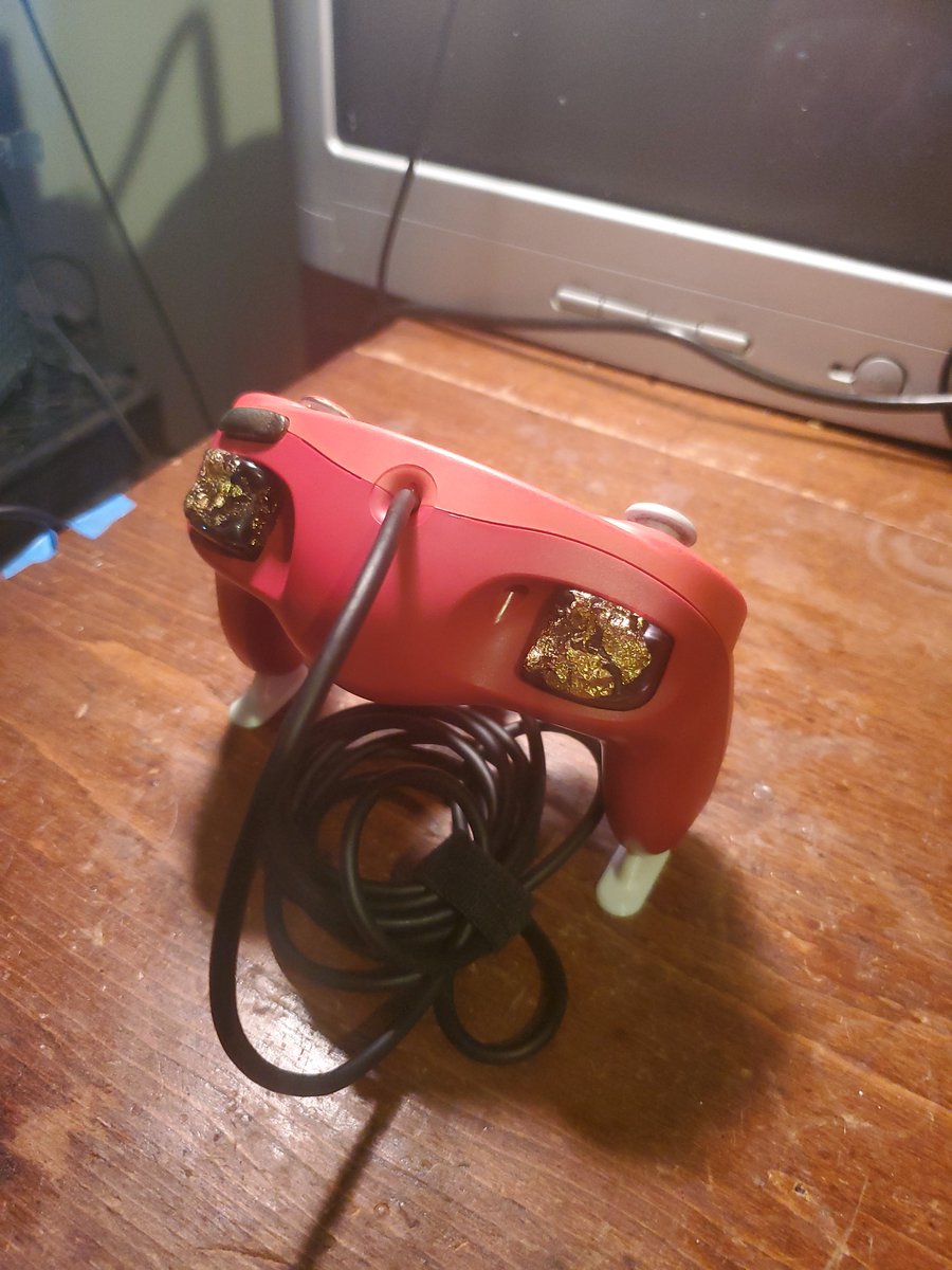 Plants Custom Controllers tweet media