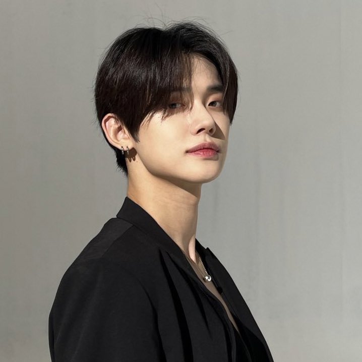 littlejjuni's tweet photo. yeonjun got THE face https://t.co/vDDz4Ogygw