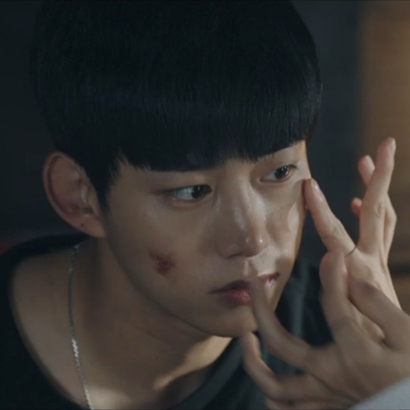 RightVioleta's tweet photo. 내 퍼컬은 택찬인가봐.... 어떻게 이런 얼���합이 https://t.co/28yJfbftCP