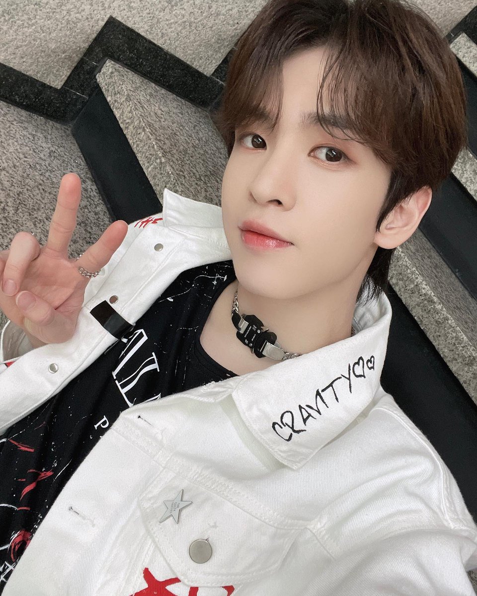 ‹ #앨런 #크래비티 <a href="/CRAVITY_twt/">CRAVITY</a> › ♡