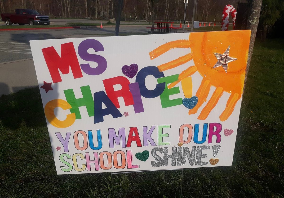 ConcernedRIer's tweet image. On school custodian day I am going to shout out my favorite school custodian, ForeWoman at @CranstonSchools my daughter Charice Cruz! You are my rock and come form a long line of proud custodian, I am so proud of you! 🔥❤️ #WorkingClassPower #WomenWhoLead
