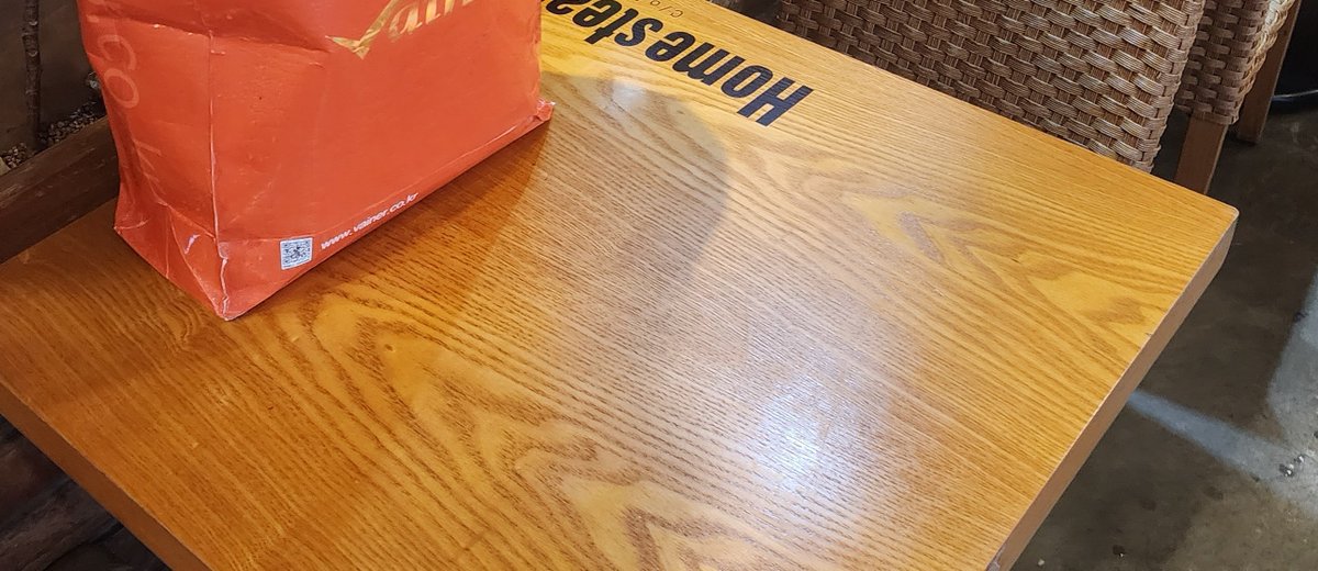 Rimember_cafe's tweet photo. 홈스테드 카페에 있습니다.
해당 봉투 찾아와주세요.
✅️0918의 영수증 확인 후 드리고 있습니다!
✅️포장봉투, 엽서의 수량 소진으로
필모포카 4종+부적포카 2종으로 드리고 있습니다.
✅️기상문제로 ~13시 5분까지 진행합니다! https://t.co/T37GokwsSo