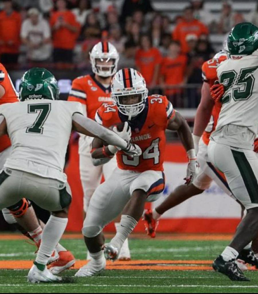 Saturday we won Syracuse 59 Wagner 0. I'm pleased with the outcome of the game. 5 wins and now a much needed bye week. I'm pleased with my performance but with 7 games left I'm still working hard. The grind never stops. I rushed for 232yds, 3 TDs and 2 rec for 15yds. #PL34SED