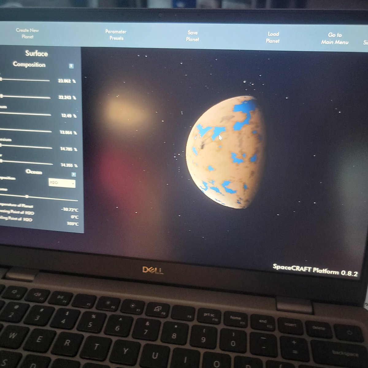 My students are loving creating planets using #StarCraft with #SpaceTeams thanks to <a href="/VivifySTEM/">Vivify STEM</a> and <a href="/Astro_Taz/">Gregory E. Chamitoff</a> We ❤️ #MissionToOz!!!