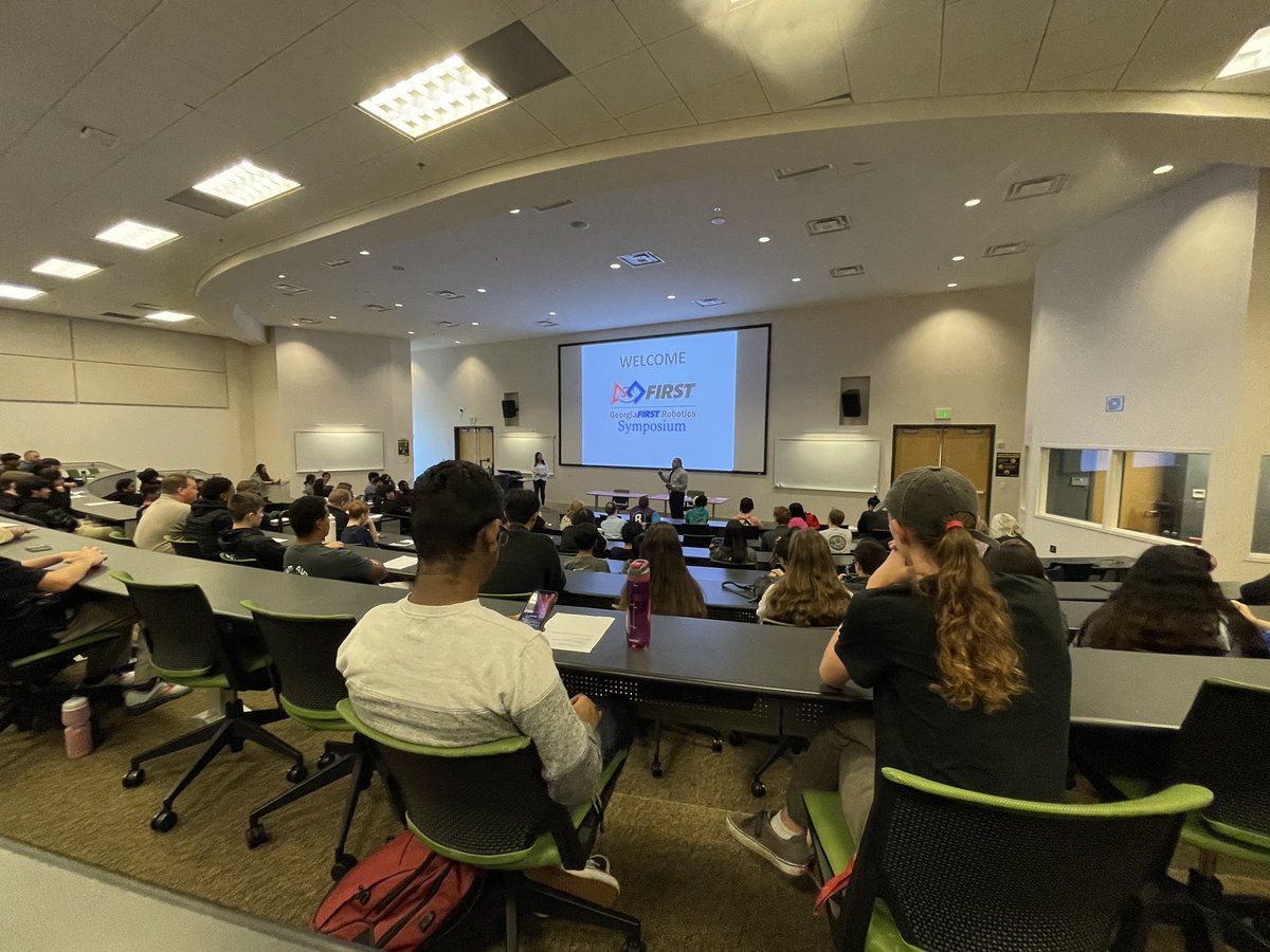 TheRoboBrigade's tweet photo. On Saturday morning, some of our team members went to KSU for FIRST Robotics presentations! https://t.co/V4zfe3fjMm