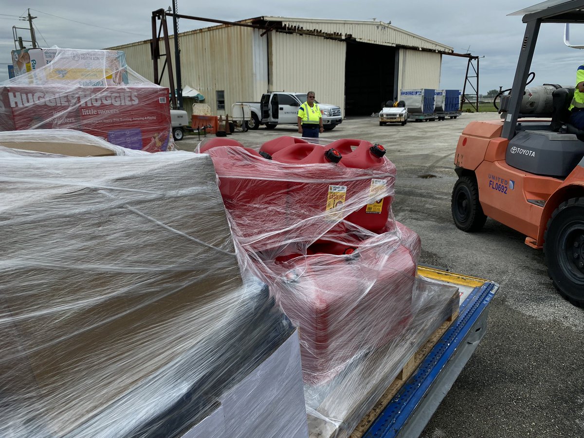 Part 1 of 2! The <a href="/united/">United Airlines</a> flight ✈️ with critical supplies for our friends in Ft. Myers came to <a href="/FLLFlyer/">Fort Lauderdale-Hollywood Int'l Airport (FLL)</a> today, and our dedicated <a href="/weareunited/">We Are United</a> team helped offload and pack them up. Part 2 is the drive over tomorrow for distribution! See you soon <a href="/MikeSpagnuoloUA/">Michael Spagnuolo</a>! 🌤🌴