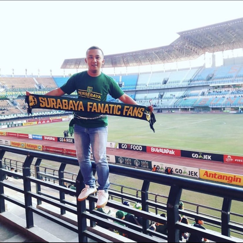 Sudah saatnya gantung atribut, selamanya tidak akan pernah nonton sepakbola lagi ke stadion di indonesia🙏, husnul khotimah buat semua korban #DukaUntukKanjuruhan