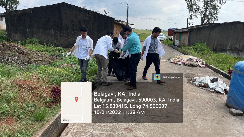 nssrdbangalore's tweet photo. NSS Unit-3 of Shri B M K Ayurveda Mahavidyalaya Shahapur Belagavi organised  #CleanIndia_GreenIndia India Campaign* on the occasion of *Mahatma Gandhi Jayanti* @YASMinistry @ianuragthakur @_NSSIndia @_NSSIndia https://t.co/b4xT0FDCnX