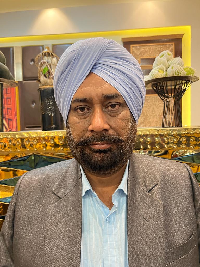 HappyDehli's tweet photo. ਪੰਜਾਬ ਵਿਧਾਨ ਸਭਾ ਦਾ ਇਜਲਾਸ ਸਿਰਫ਼ ਬਿਆਨਬਾਜ਼ੀ ਅਤੇ ਦੂਸ਼ਣਬਾਜ਼ੀ ਤਕ ਸੀਮਤ ਰਿਹਾ ਆਮ ਜਨਤਾ ਦੀਆਂ ਮੰਗਾਂ ਹੋੲੀਅਾਂ ਅੱਖੋਂ ਪਰੋਖੇ https://t.co/iDNqJS4EIX