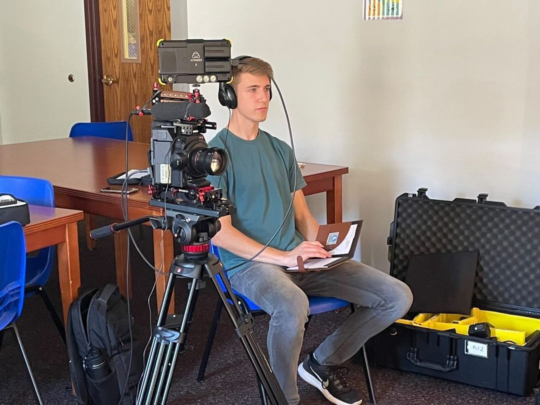 FVSPurdue's tweet photo. Look behind the scene as #FVSBoilers Brendan Weerts and Wesley Dynlacht conducted interviews with the Lafayette Urban Ministry (@LUMserve). We are proud of the way #FVSPurdue students help local nonprofits as a part of class projects in FVS 446! @PurdueLibArts @PurdueSis https://t.co/Zmox4QdL3T