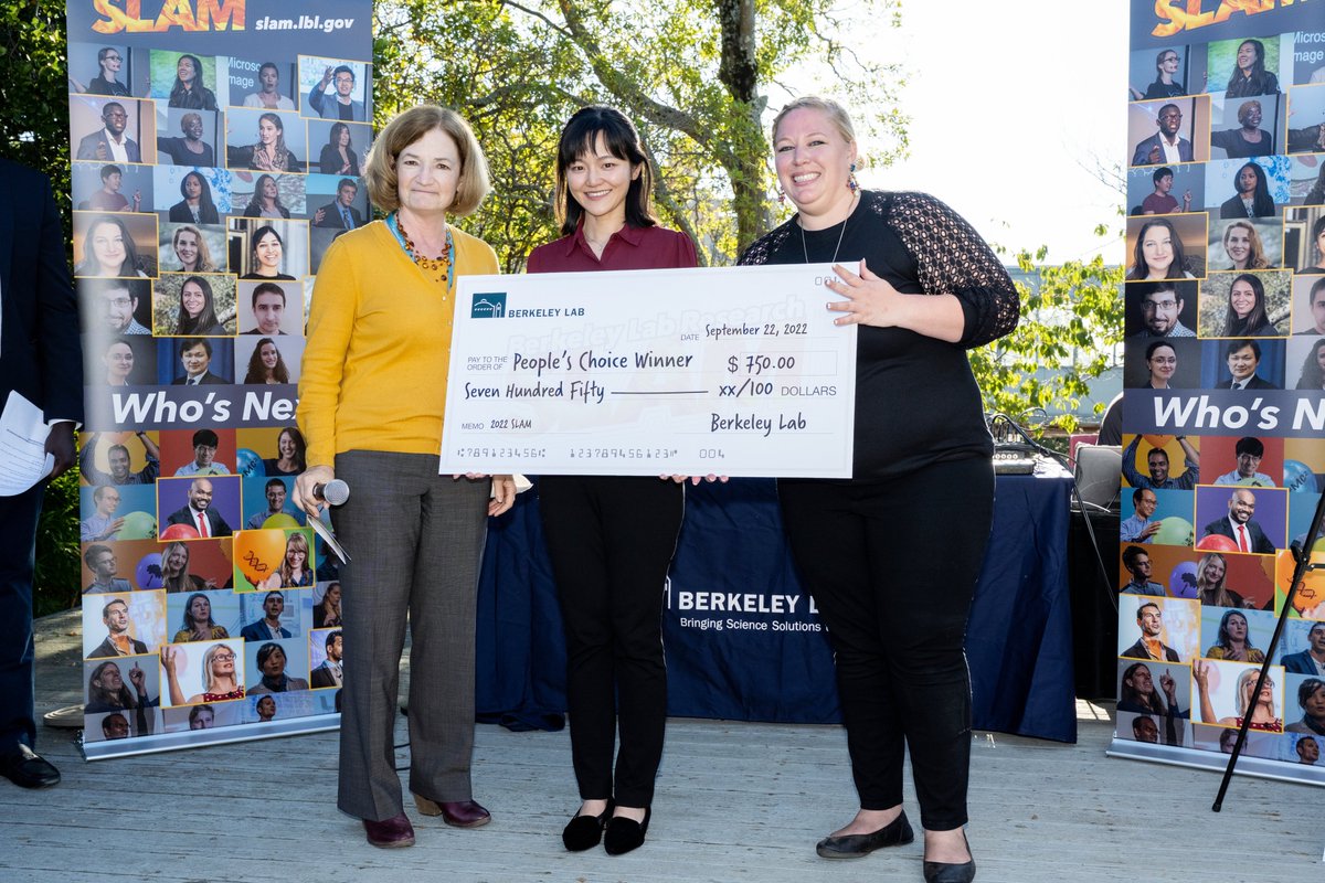 ying_wang_19's tweet photo. Some recent highlights to mark the end of another year @BerkeleyLab —winning People's Choice at #LabSLAM2022 , recognized as an Outstanding Volunteer with @LBNLnext, and getting a proposal funded! Grateful for being surrounded by many wonderful people and their generous support❤ https://t.co/ScOXuwYAmX
