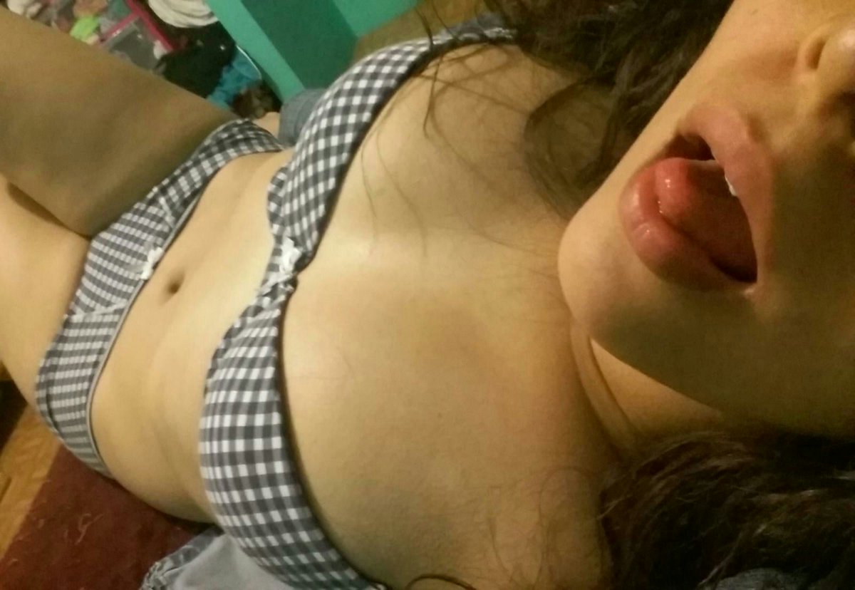 Relato: Verdad o reto con mi padre 
#RelatosIncesto #RelatosCalientes 

realatosincestofantasias.blogspot.com/2022/10/verdad…