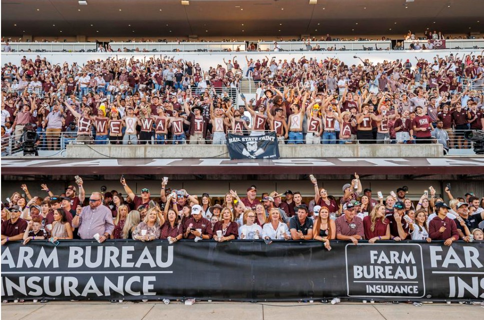 HailStatePaint's tweet photo. #WeWantAppState https://t.co/HOLZP8QAH9