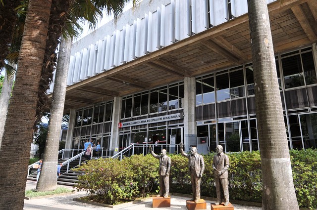 assembleiamg's tweet photo. #Eleições2022 Confira o perfil das deputadas e dos deputados eleitos para a 20ª Legislatura da Assembleia: https://t.co/wNrotFZhCA https://t.co/sZIqAdiFEY