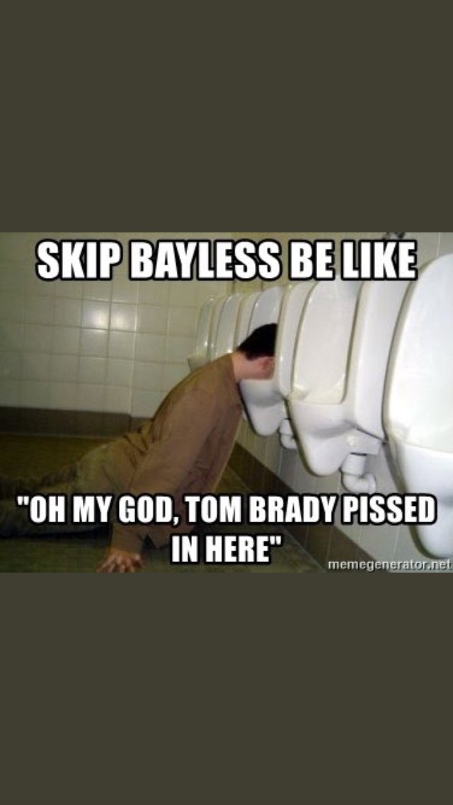 Qdawgg17's tweet image. Bucs got goated, Skippy…go to bed old man