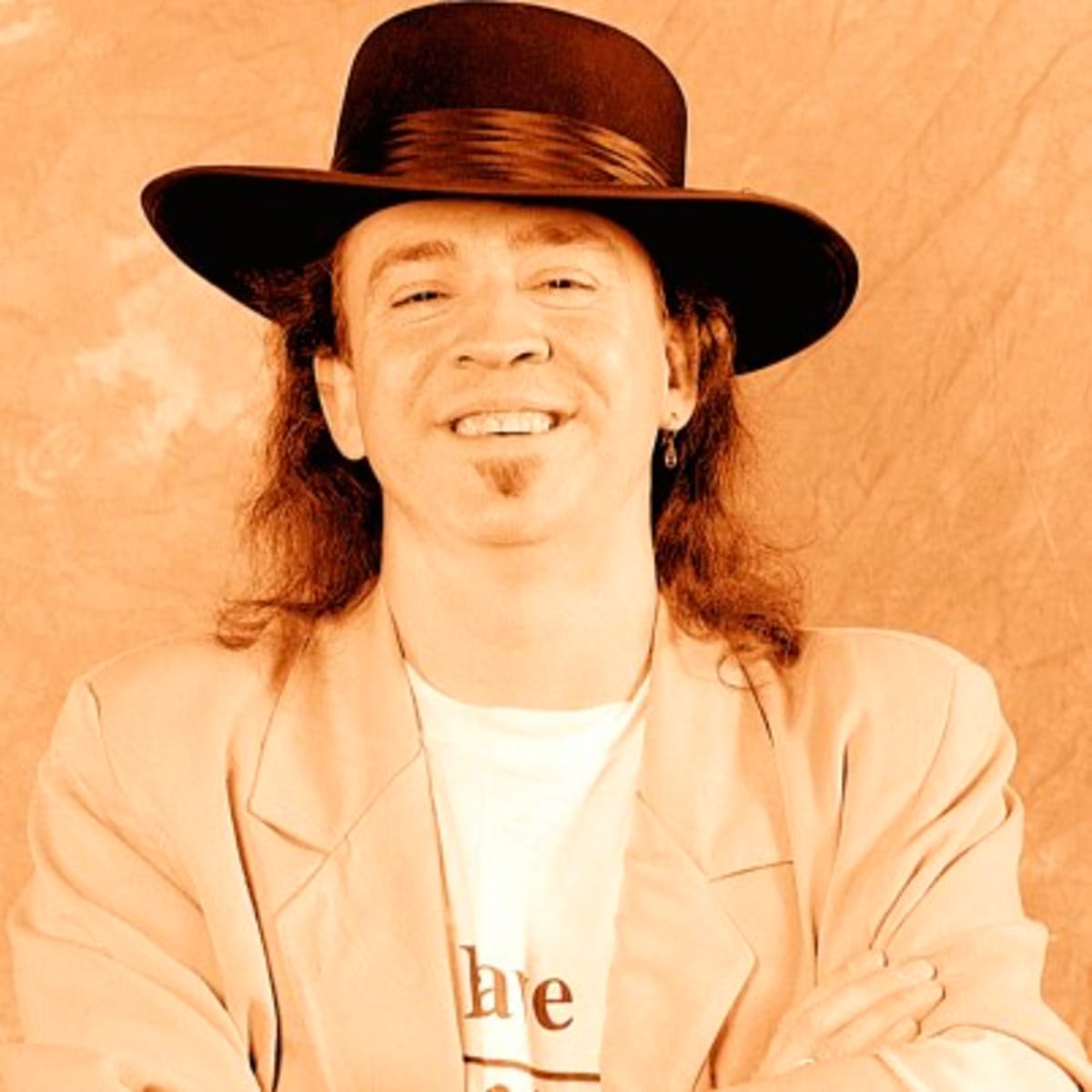 Born #OnThisDay 3rd Oct 1954 #StevieRayVaughan He was one of the most influential guitarists in the revival of the blues in the 1980's. Stevie was killed in a helicopter crash on 27th August 1990 aged just 35. https://t.co/HoSRL2ap5D
https://t.co/O55VSCR1lJ Voodoo Child https://t.co/L4mOc19Yfz