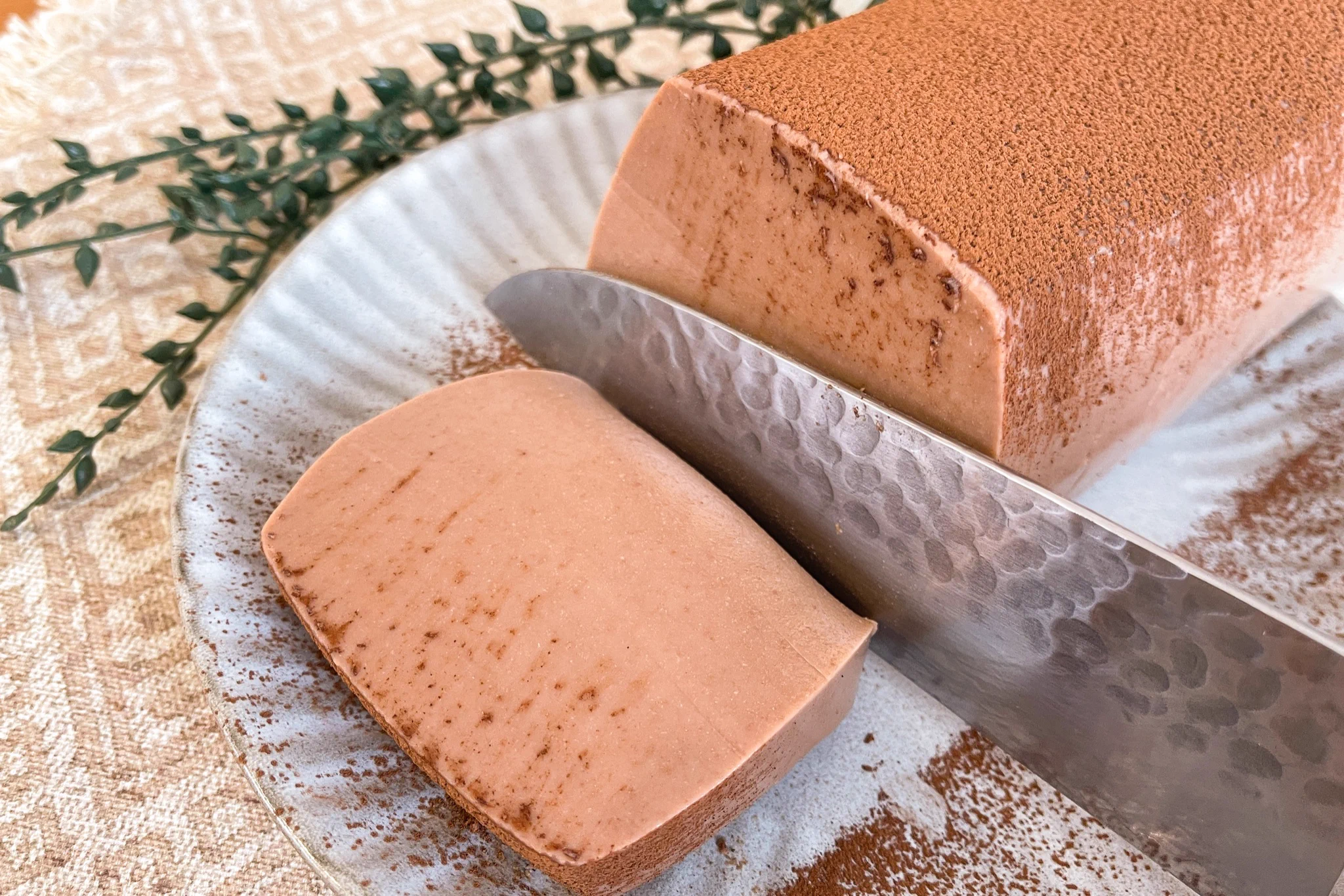 好きなだけ作って食べちゃおう！牛乳パックで作る簡単「チョコムース」。