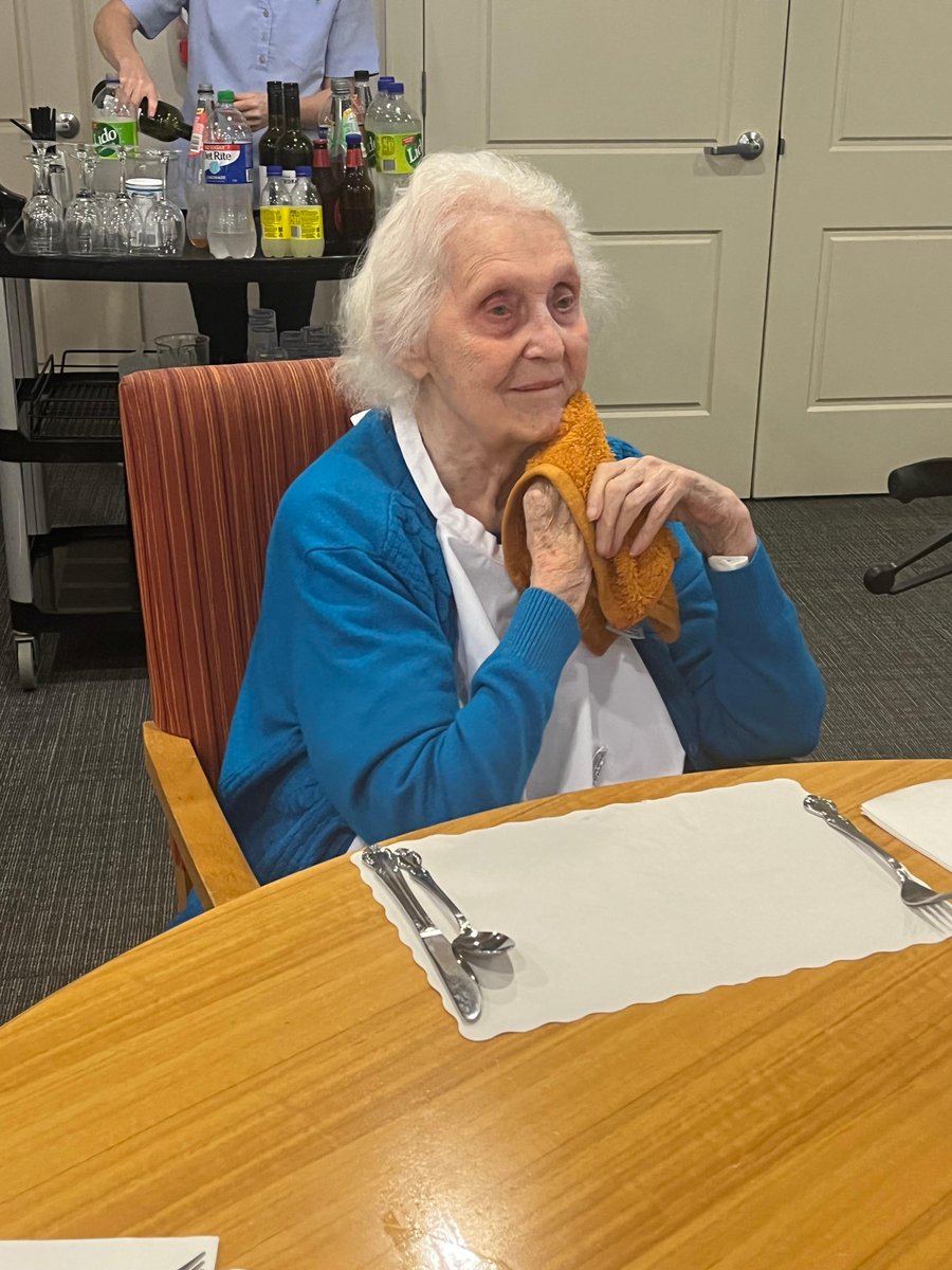 BlueCross tweet media