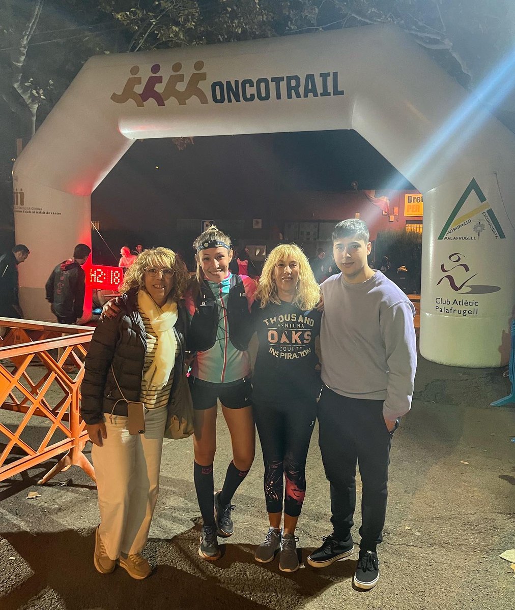 ONCOTRAIL 2022💥

18h 40’ 26”🏁
Molt orgullosa de viure aquest projecte, aquesta experiència i aquests 100km al vostre costat, equip
🏃‍♀️🏃🏽‍♂️✔️✨

 @vedrunnersgirona 💙

#finishers #gràcies #equip #família #supporters