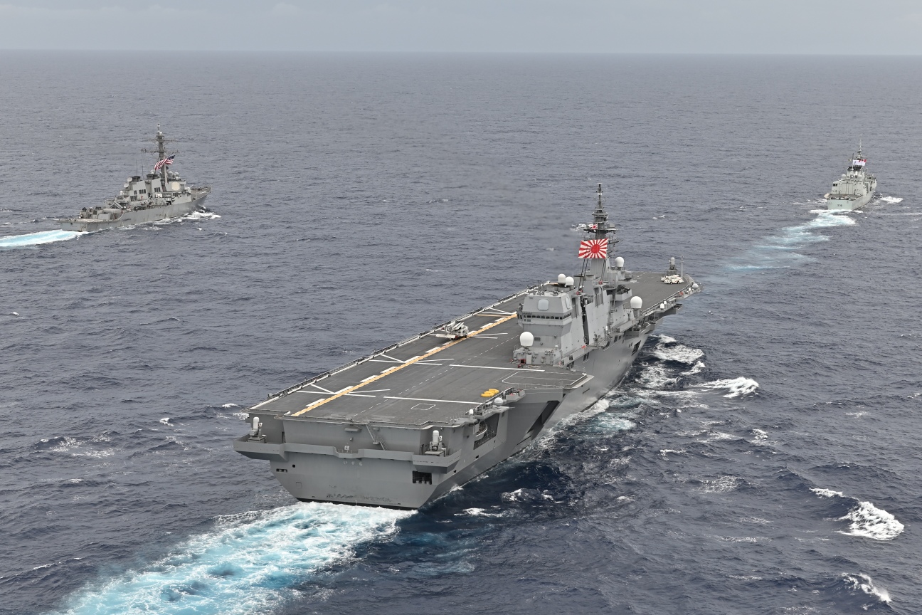 海上自衛隊 自衛艦隊（公式） on Twitter 