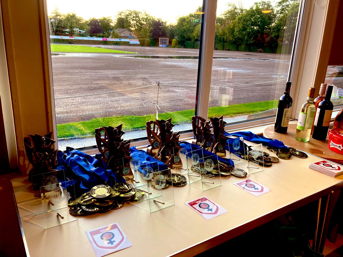 HPoolCC_Minis's tweet photo. Many thanks to @trophplusmed for providing the medals and trophies for our various Junior Presentations. #NYACC @DCBJuniorLeague @nysd @HGTCricket
🏏🏅🏆👏 https://t.co/7hNKHKUoU9