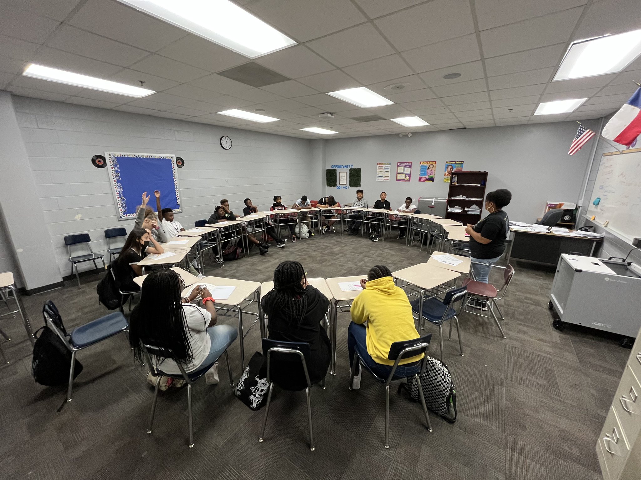 DeSoto West Middle School On Twitter Our Students Are Engaged In desoto-west-middle-school-on-twitter-our-students-are-engaged-in